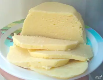 Домашний сыр из кефира и молока