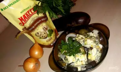 Лучший рецепт салата с баклажанами, яйцом и майонезом "Махеевъ"