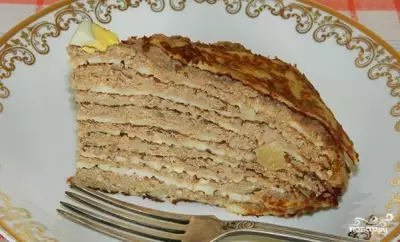 Блинный торт с печенью фото