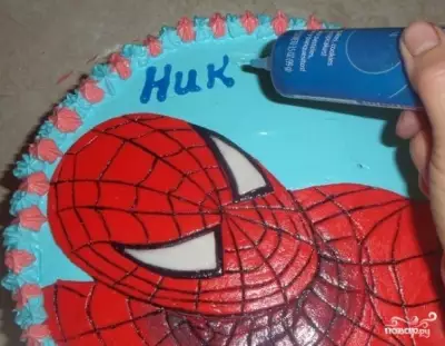 Торт бисквитный "Человек-паук"