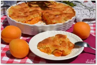 Миндальный пирог с абрикосами