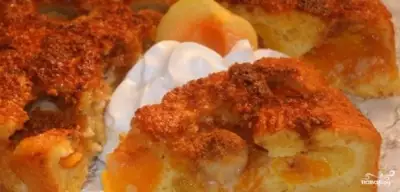 Абрикосовый пирог с марципаном