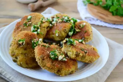 Марокканские оладьи из картофеля c чимичури