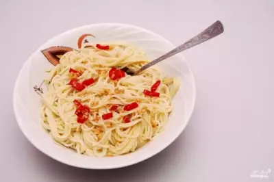 Спагетти алио олио