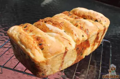 Чесночно сырный хлеб гармошка