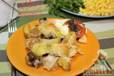 Запеченный картофель с грибами и сыром моцарелла фото