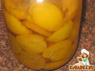 Персики, консервированные половинками без кожицы