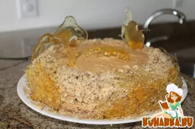 Слоеный медовый торт