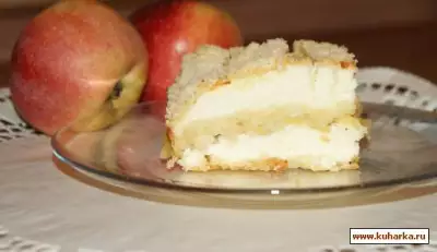 Яблочно-творожный пирог