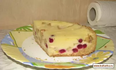 Цветаевский пирог с ягодами и фруктами