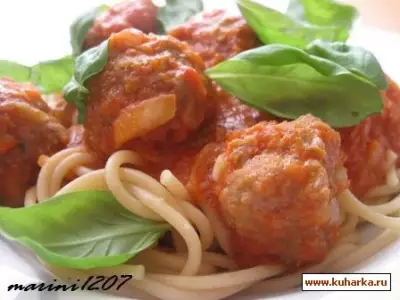 Спагетти с фрикадельками в томатном соусе spaghetti mit tomatensauce und fleischbeallchen