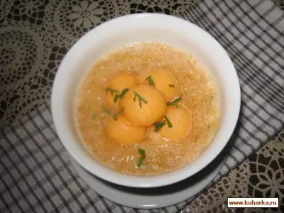 Бургундский холодный суп из дыни.