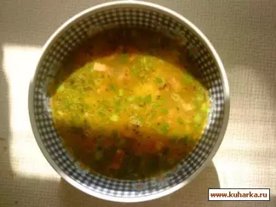 Суп гороховый с копченой колбасой