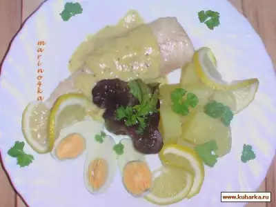 Картошка с горчичным соусом, филе Пеленгас и яичными лодочками