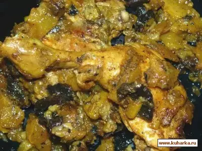 Курица по мароккански с грушами и черносливом