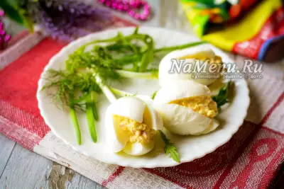 Закуска "Белые тюльпаны" из яиц