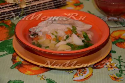 Суп из курицы в мультиварке
