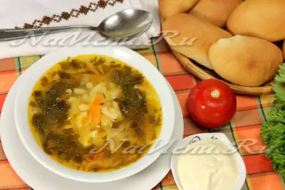Итальянский суп со щавелем и пастой