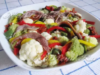 Салат из цветной капусты "Ринфорцо"