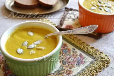 Суп-пюре из тыквы и брокколи