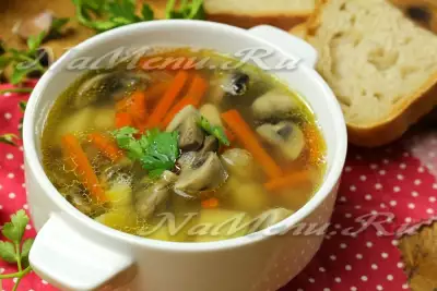 Постный грибной суп с  чечевицей