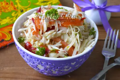 Овощной салат с капустой и болгарским перцем