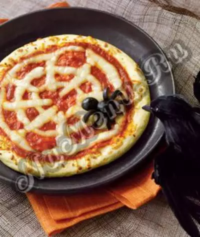 Пицца к Хэллоуину "Паучья сеть"