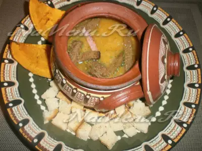Горохово-тыквенный суп-пюре с копченостями