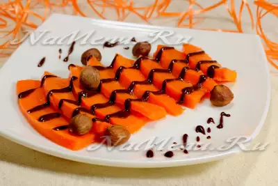 Десерт из тыквы с шоколадом и орехами