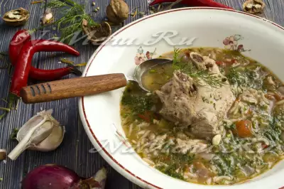 Классический суп-харчо из баранины