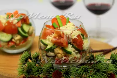 Праздничный салат с мидиями