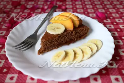 Постный шоколадно-банановый пирог
