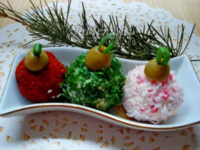 Салат закуска в виде елочных шариков к новому году