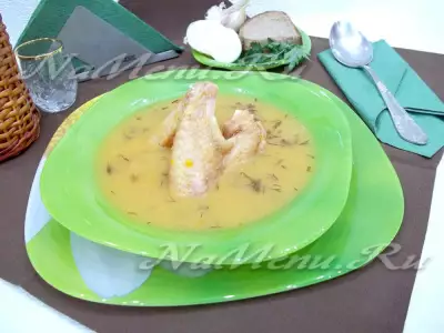 Крем суп из кабачков на курином бульоне
