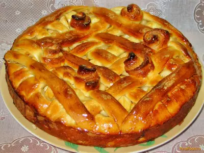 Яблочный пирог на дрожжевом тесте рецепт с фото