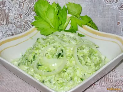 Салат из зелёной редьки с огурцом рецепт с фото
