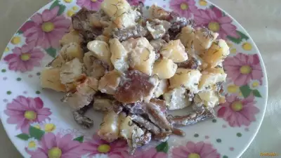 Жареный картофель с грибами в сметане рецепт с фото