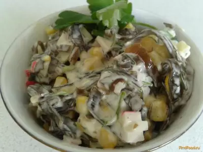 Салат из морской капусты с кукурузой и крабовыми палочками рецепт с фото