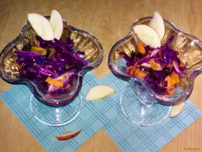 Салат из краснокочанной капусты с яблоком рецепт с фото