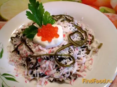Салат из морской капусты и крабовых палочек рецепт с фото