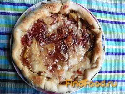 Пирог с яблоками и консервированными сливами рецепт с фото