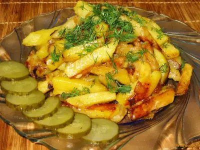 Жареная картошка с луком и чесноком рецепт с фото