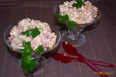 Зимний салат с курицей и свеклой рецепт с фото