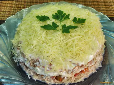Салат с горбушей и помидорами рецепт с фото