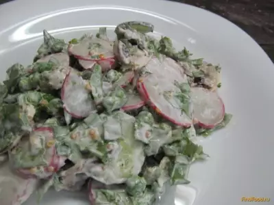 Салат из редиса с горошком рецепт с фото