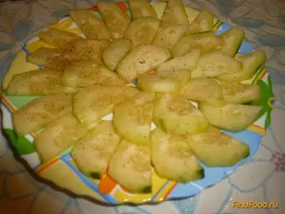 Салат из свежих огурцов с мёдом рецепт с фото