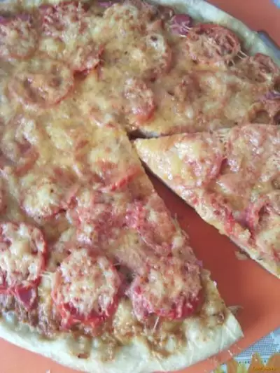 Домашняя пицца с сосисками рецепт с фото