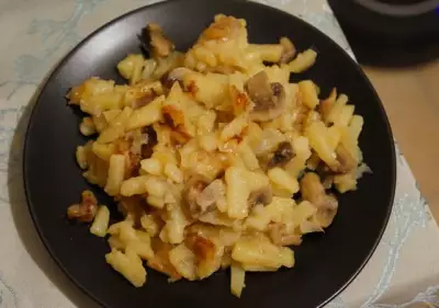 Жареный картофель с шампиньонами рецепт с фото