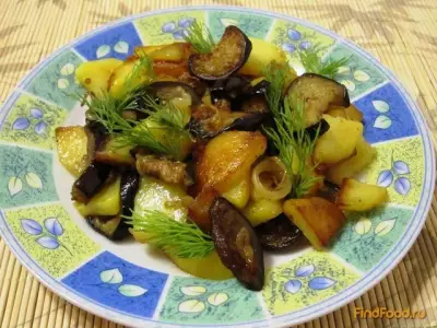 Жареный картофель с баклажанами рецепт с фото