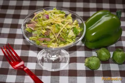 Свежий весенний салатик из брюссельской капусты с яблоком и сыром рецепт с фото